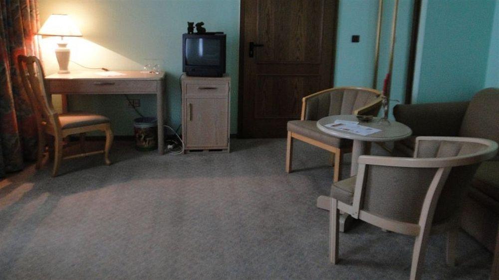 Hotel Dallgow Eksteriør billede